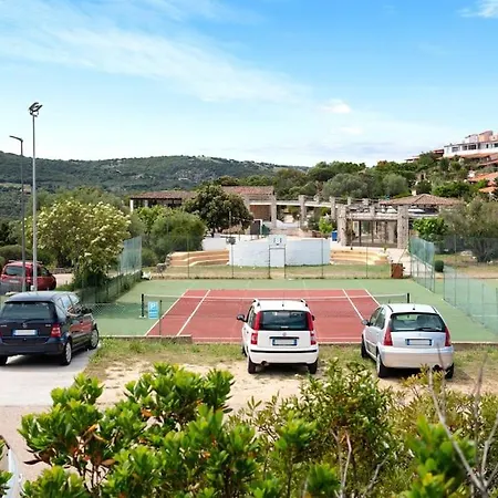 Coralli On The Hill - Shared Pool Semesterbostad *