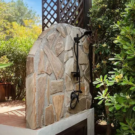 Coralli On The Hill - Shared Pool Semesterbostad *