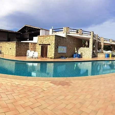 Semesterbostad Coralli On The Hill - Shared Pool Olbia