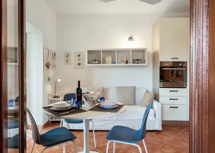 Coralli On The Hill - Shared Pool Semesterbostad